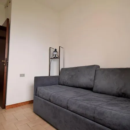 Locazione Turistica Papiro-9 Apartment *